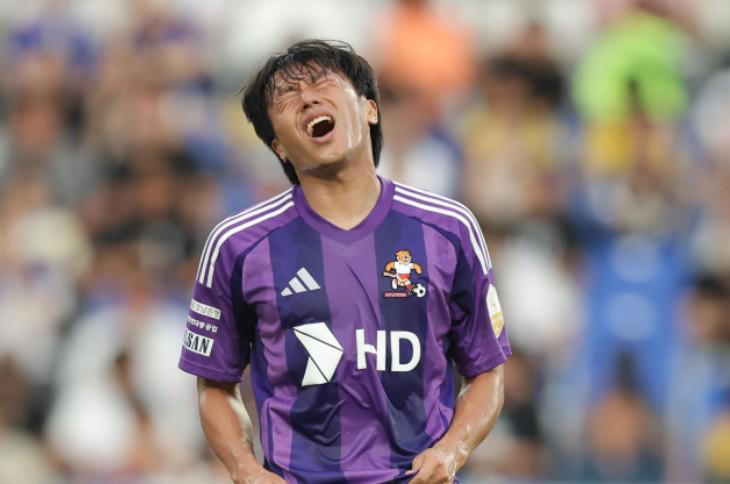 世界杯高清直播-韩媒：蔚山球员高丞范申请育儿假被拒，还被俱乐部高层侮辱